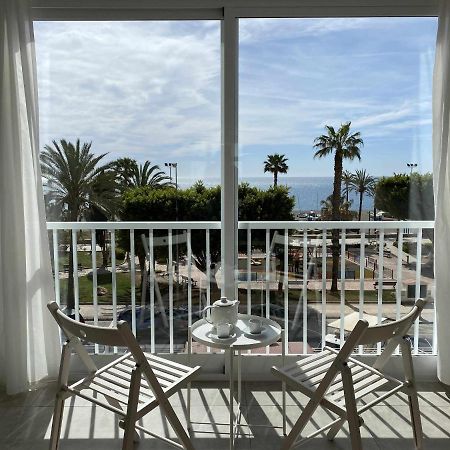 Apartamento 2 Habitaciones Frontal Al Mar 3 Torre Del Mar Luaran gambar