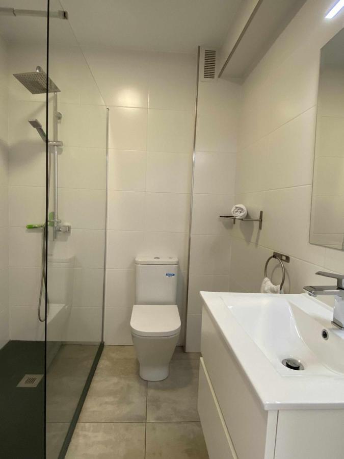 Apartamento 2 Habitaciones Frontal Al Mar 3 Torre Del Mar Luaran gambar