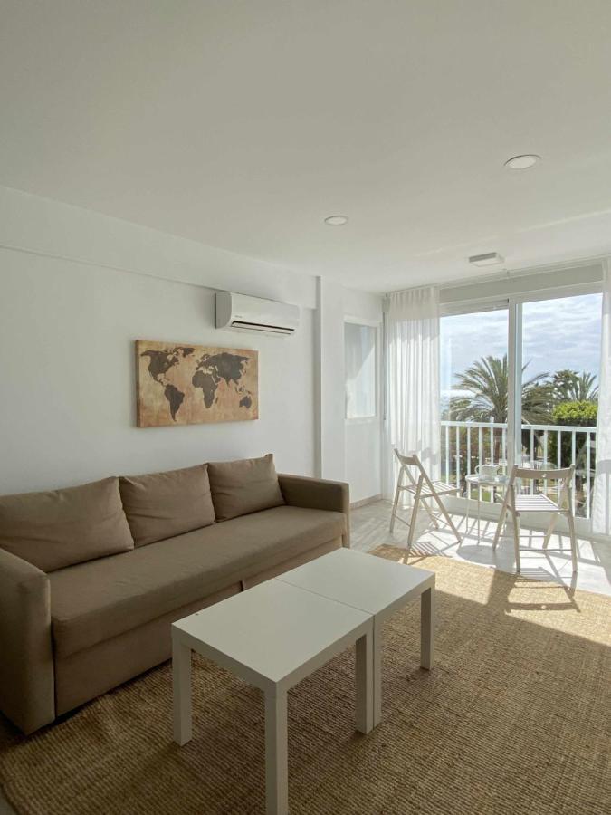 Apartamento 2 Habitaciones Frontal Al Mar 3 Torre Del Mar Luaran gambar