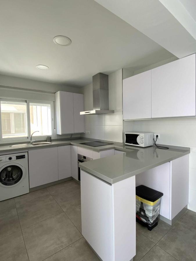 Apartamento 2 Habitaciones Frontal Al Mar 3 Torre Del Mar Luaran gambar